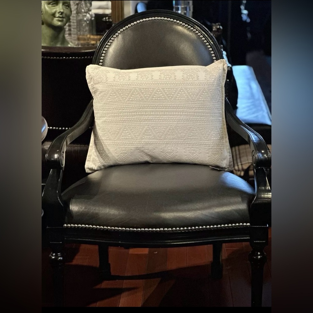 $215 NEW RALPH LAUREN HOME THROW PILLOW WOVEN ON BOTH SIDES 15 X 20 BED SOFA…